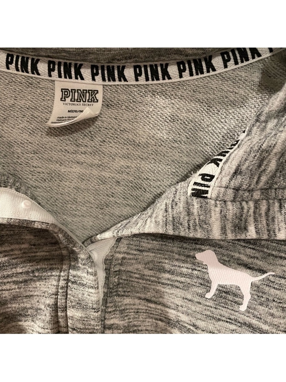 PINK Victoria's Secret Gray Heather Snap-Up Top with Dog Logo - Picture 3 of 4